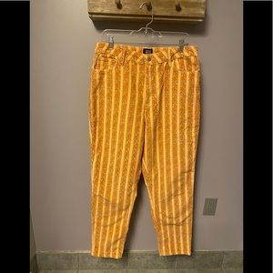 Urban Outfitters BDG floral corduroy pants, size 32